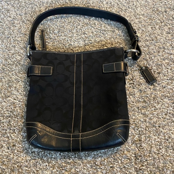 Black Coach Handbag with Digital Authenticity - Picture 3 of 14